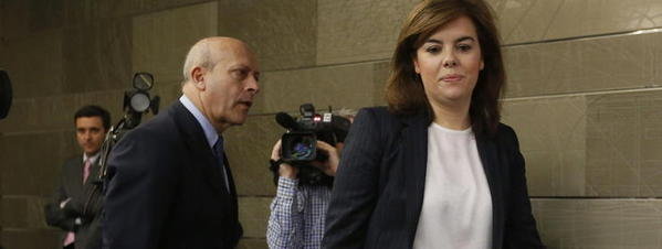 http://img02.lavanguardia.com/2014/02/14/La-vicepresidenta-del-Gobierno_54401278332_51351706917_600_226.jpg